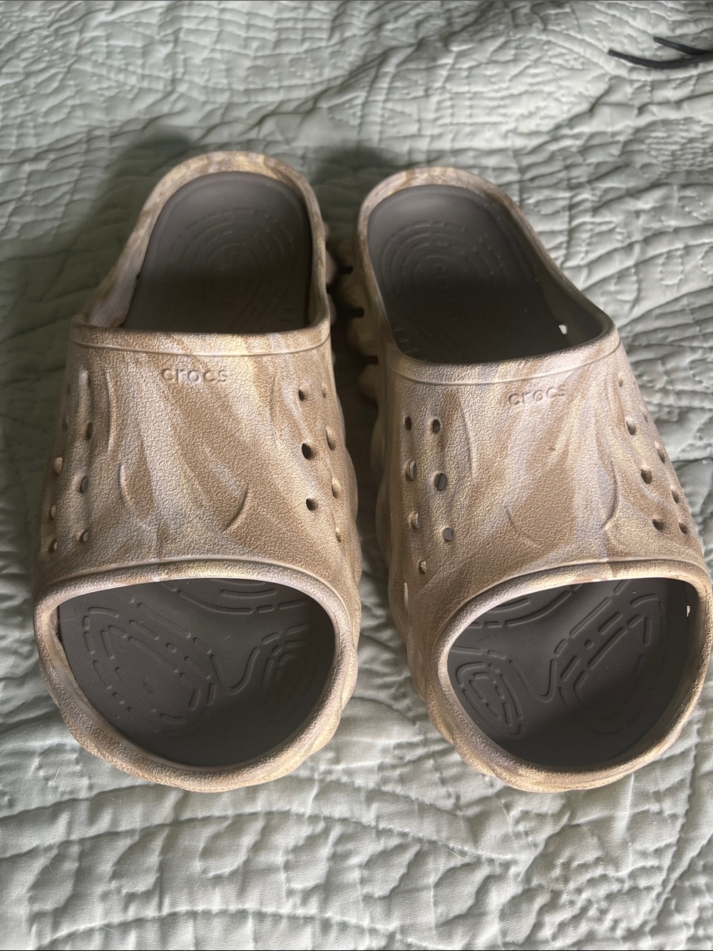 Croc echo slides - Picture 2 of 5